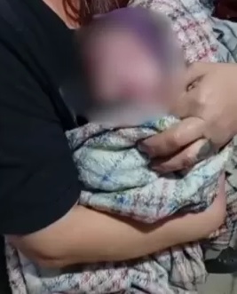 Recém-nascida é encontrada dentro de saco de lixo no Paraná